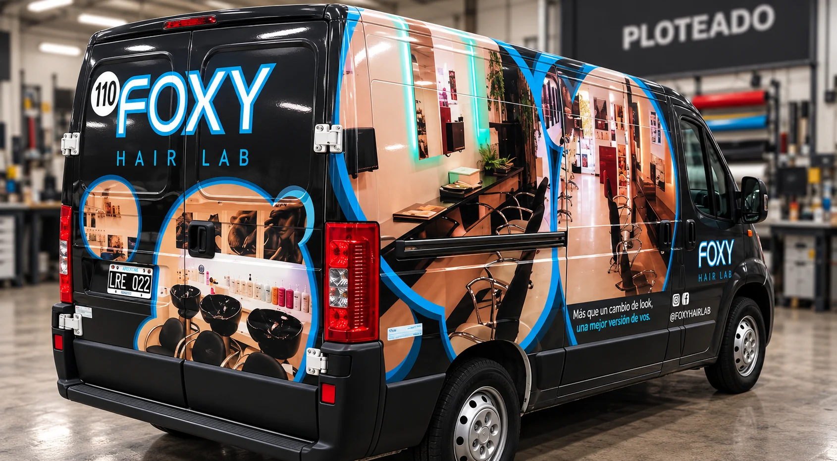 Ploteo integral de una camioneta de Foxy Hair Lab